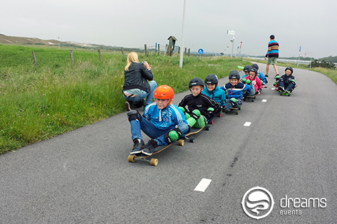 Longboarden bij de Ouderkerkerplas