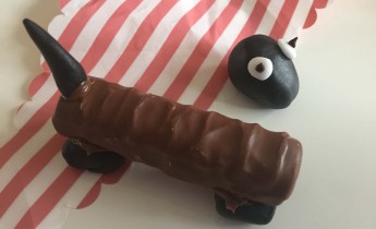 traktatie-teckel-twix-3 traktatie-teckel-twix-3