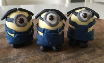 trakatie-minion-negerzoen-1-2 trakatie-minion-negerzoen-1-2